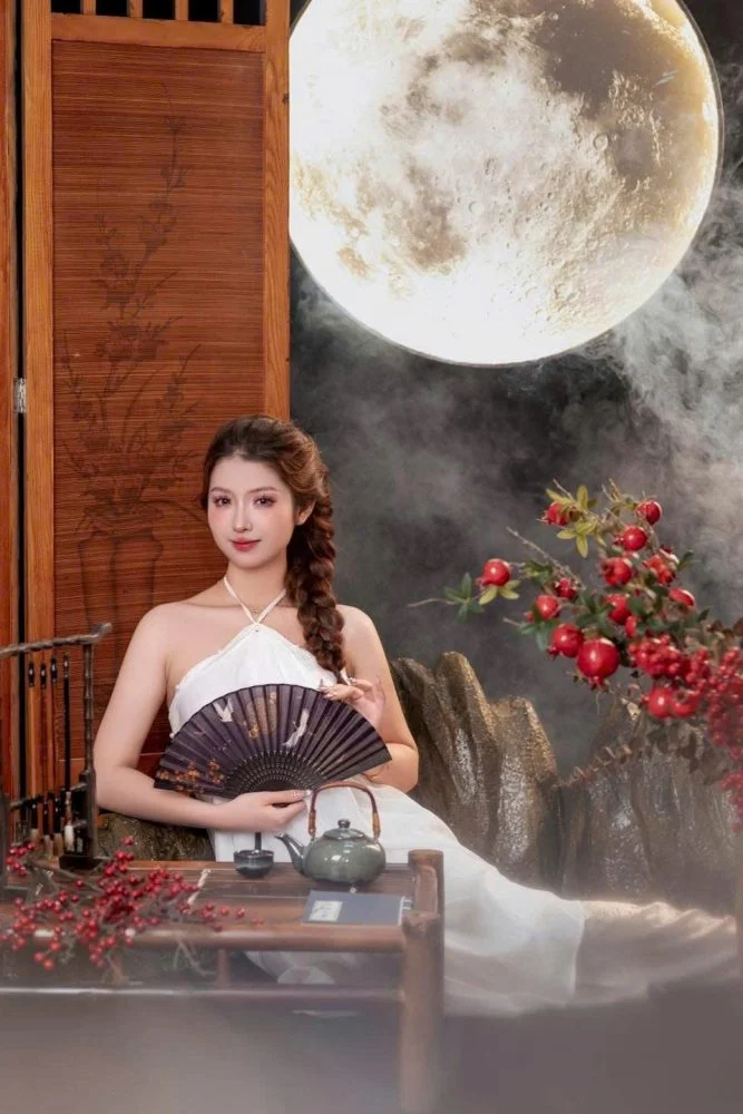 Tạo ảnh Trung thu AI - màu đỏ vàng lễ hội - mẫu Ảnh Trung thu AI